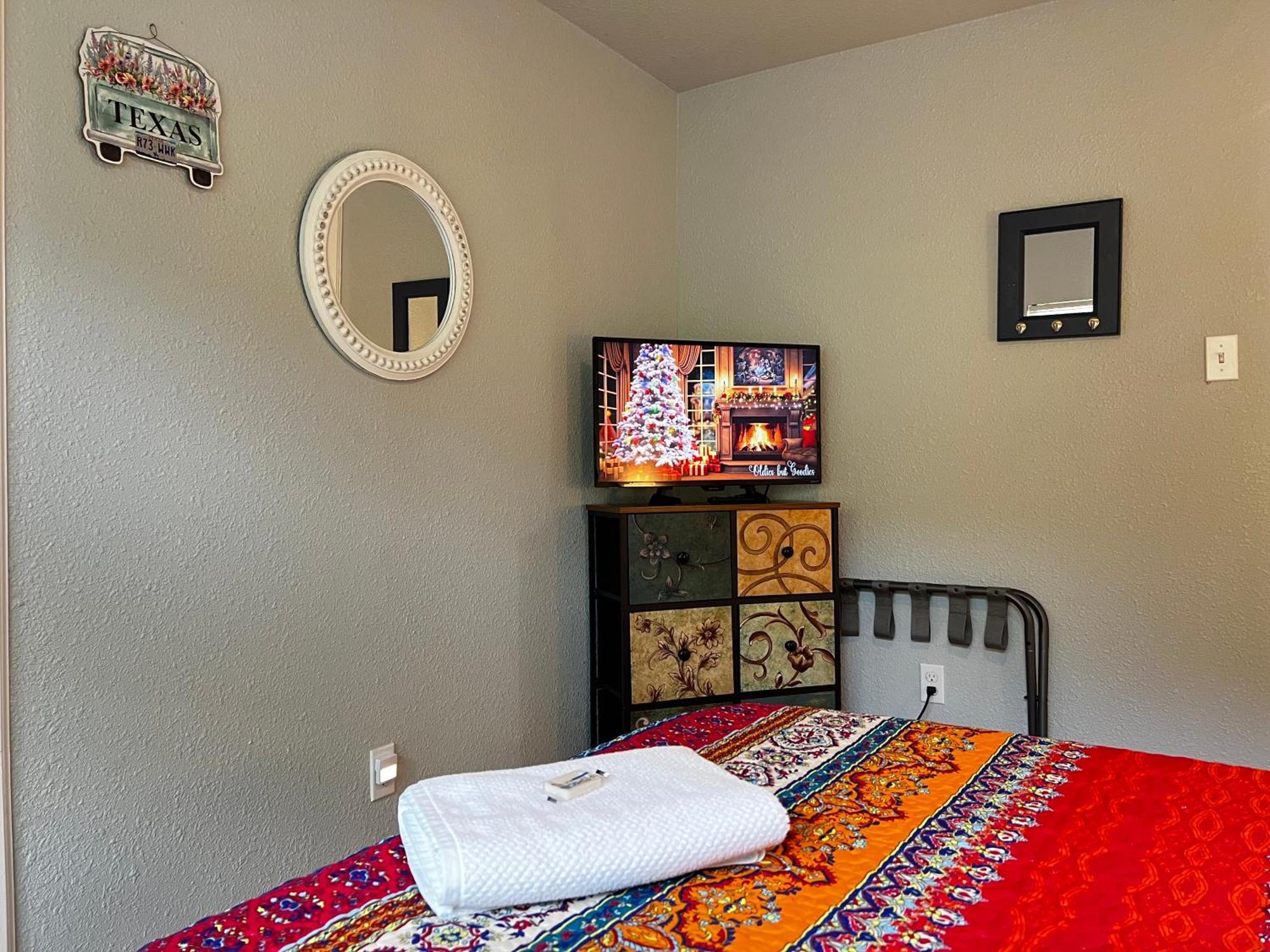 Boho Bliss- Cozy Private Room 2 Miles From Alamodome! San Antonio Exterior foto